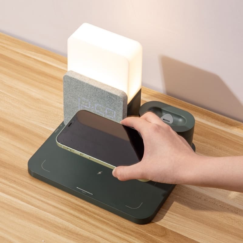Induction Charger for Desk Lamp and Alarm Clock