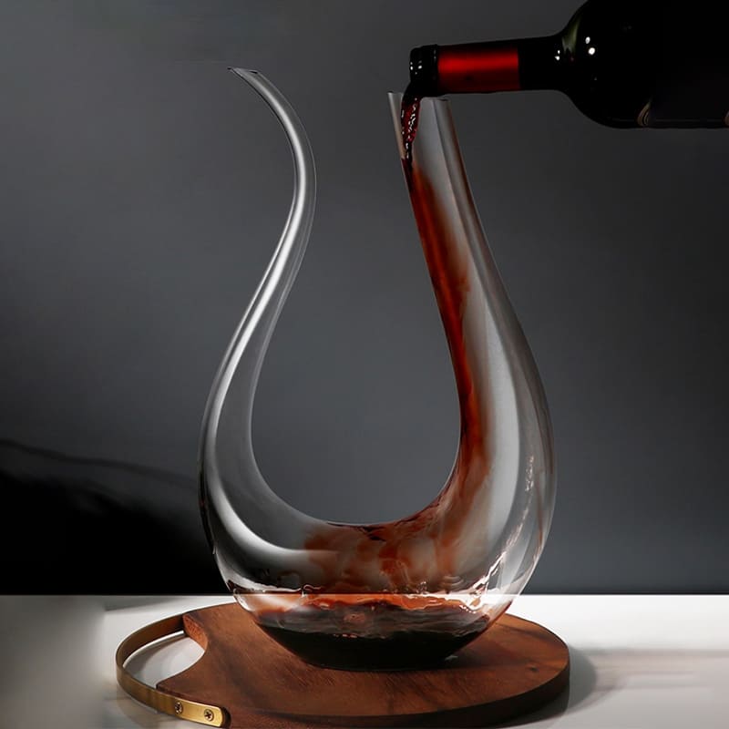 Polished Glass Swan Wine Decanter Decanter