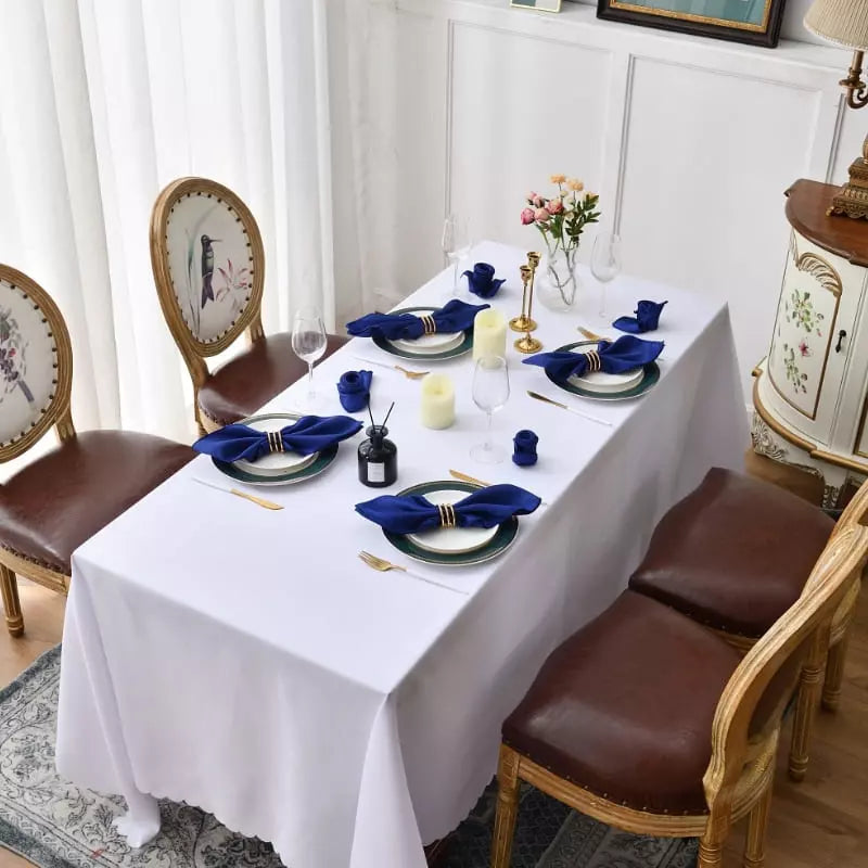 Table Cloth and Napkin Set in Satin with 12 Pieces