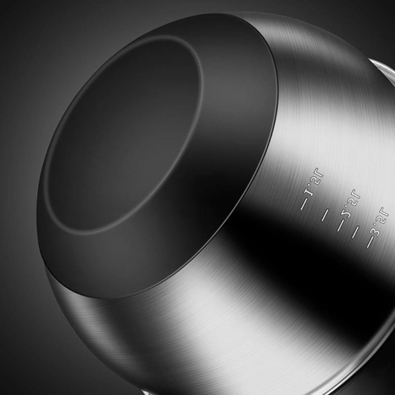 Polished stainless steel salad bowl drying centrifuge