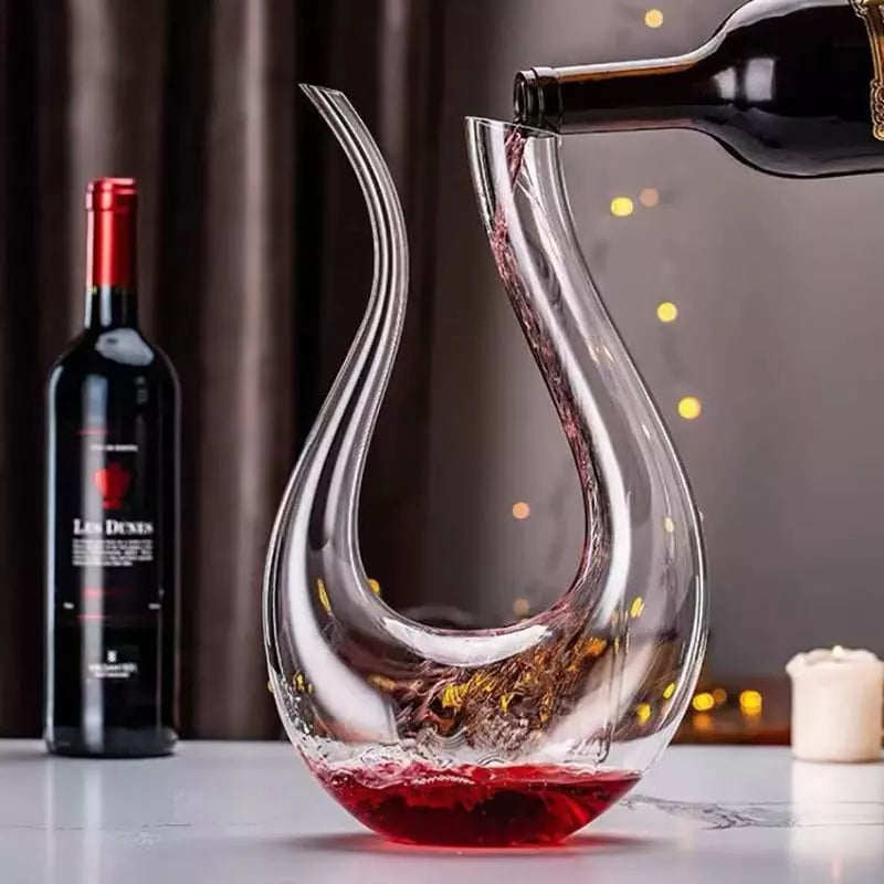 Polished Glass Swan Wine Decanter Decanter
