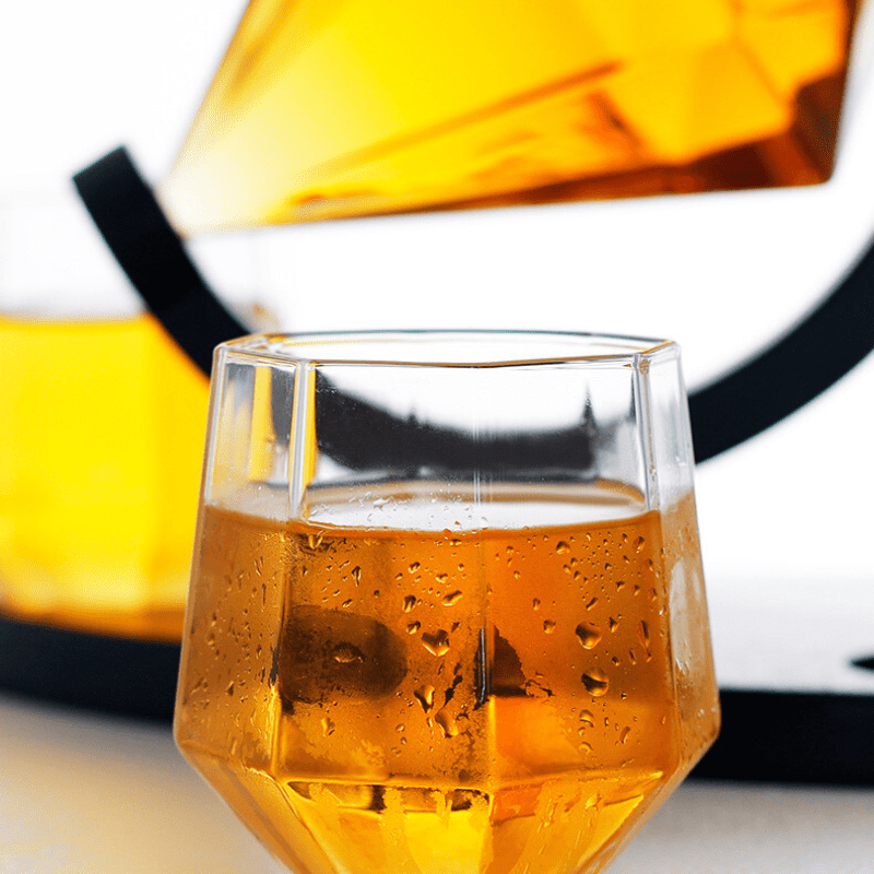 Diamond Glass Wine and Whisky Decanter Home Bar