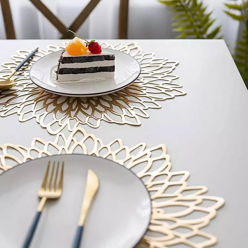 Decorative Placemat Doily Set