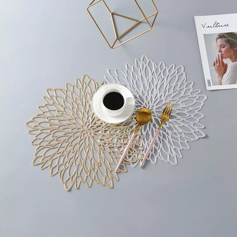 Decorative Placemat Doily Set