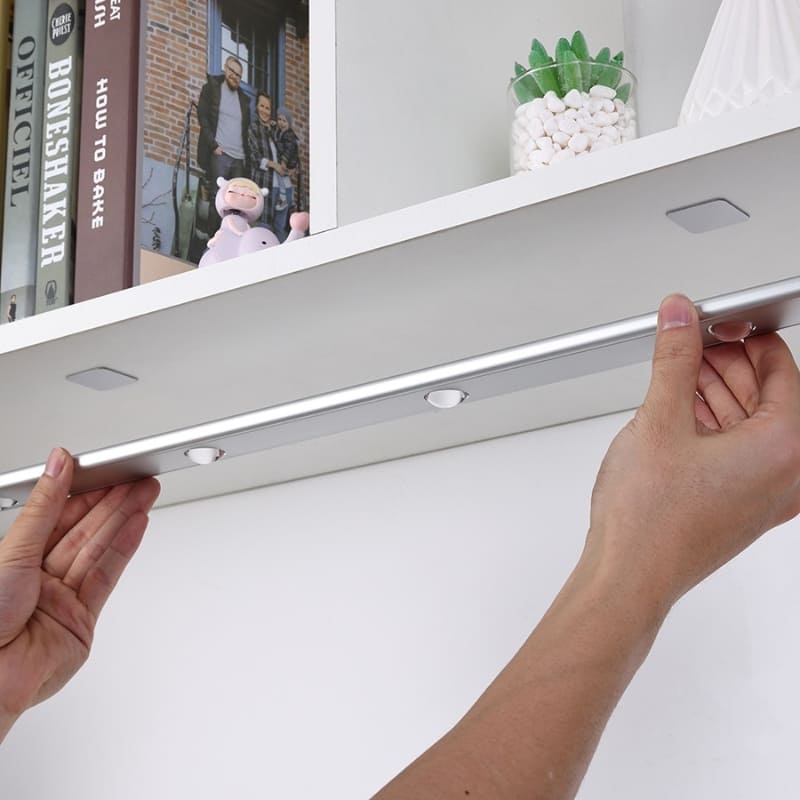 Magnetic LED Light with Motion Sensor