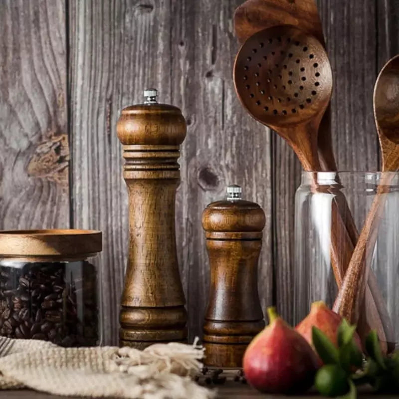 Wooden Manual Pepper and Spice Grinder