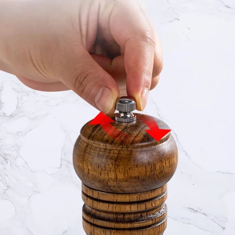 Wooden Manual Pepper and Spice Grinder