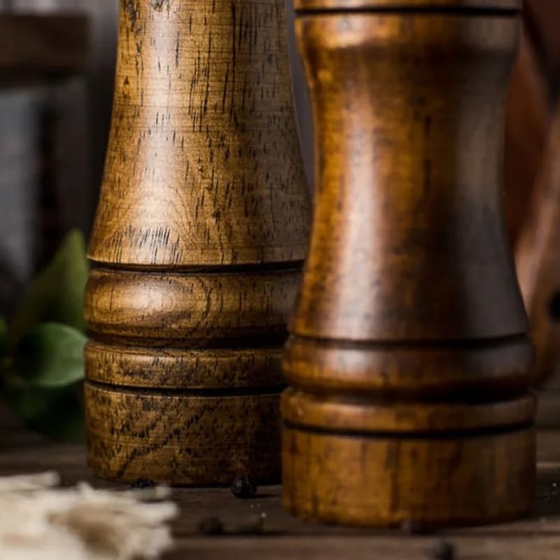 Wooden Manual Pepper and Spice Grinder