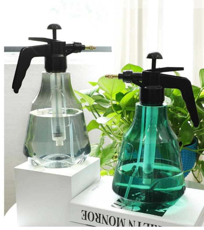2L Water Sprayer with Spray and Jet Nozzle