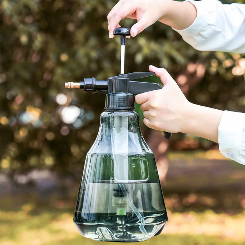 2L Water Sprayer with Spray and Jet Nozzle