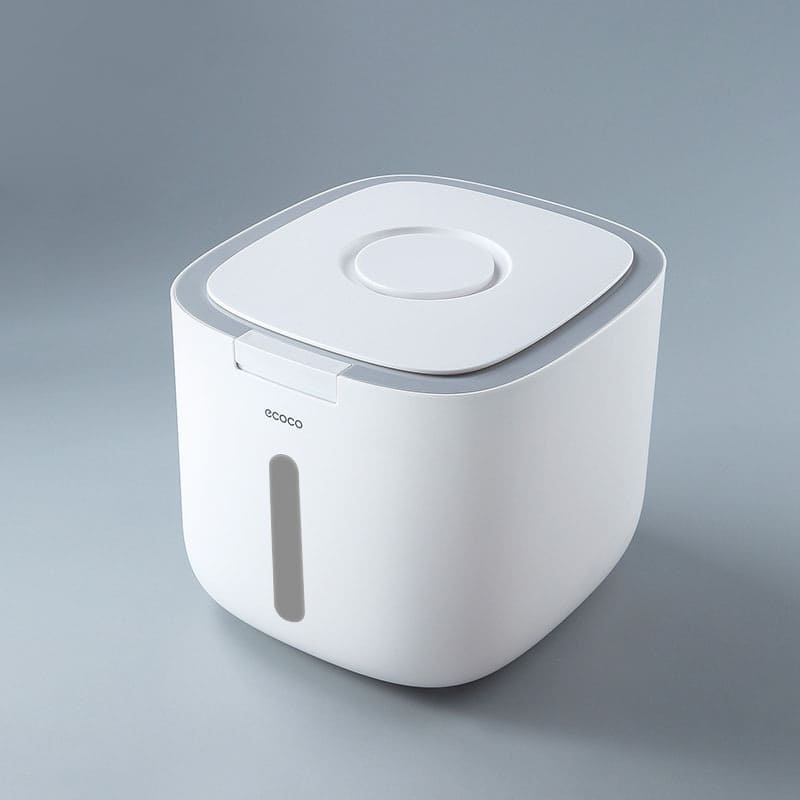 Automatic Food Storage Container with Lid
