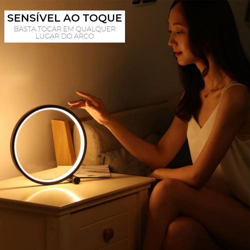 Modern Touch USB Aluminum LED Desk Lamp - Ocra™
