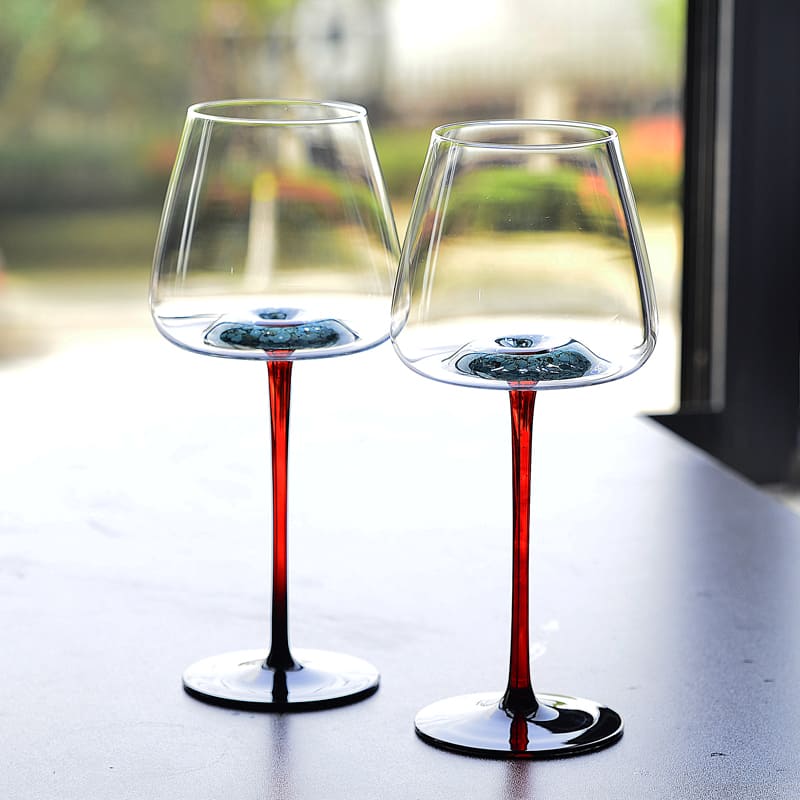 Red Stem Crystal Wine Glass Bar at Home